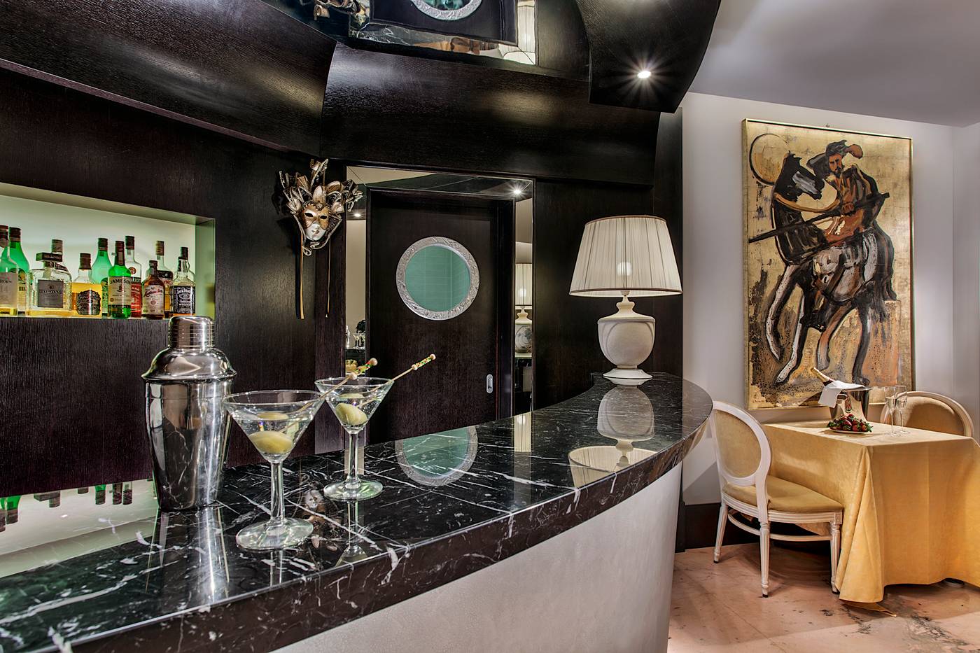 Park-Hotel-Junior-Bar-9