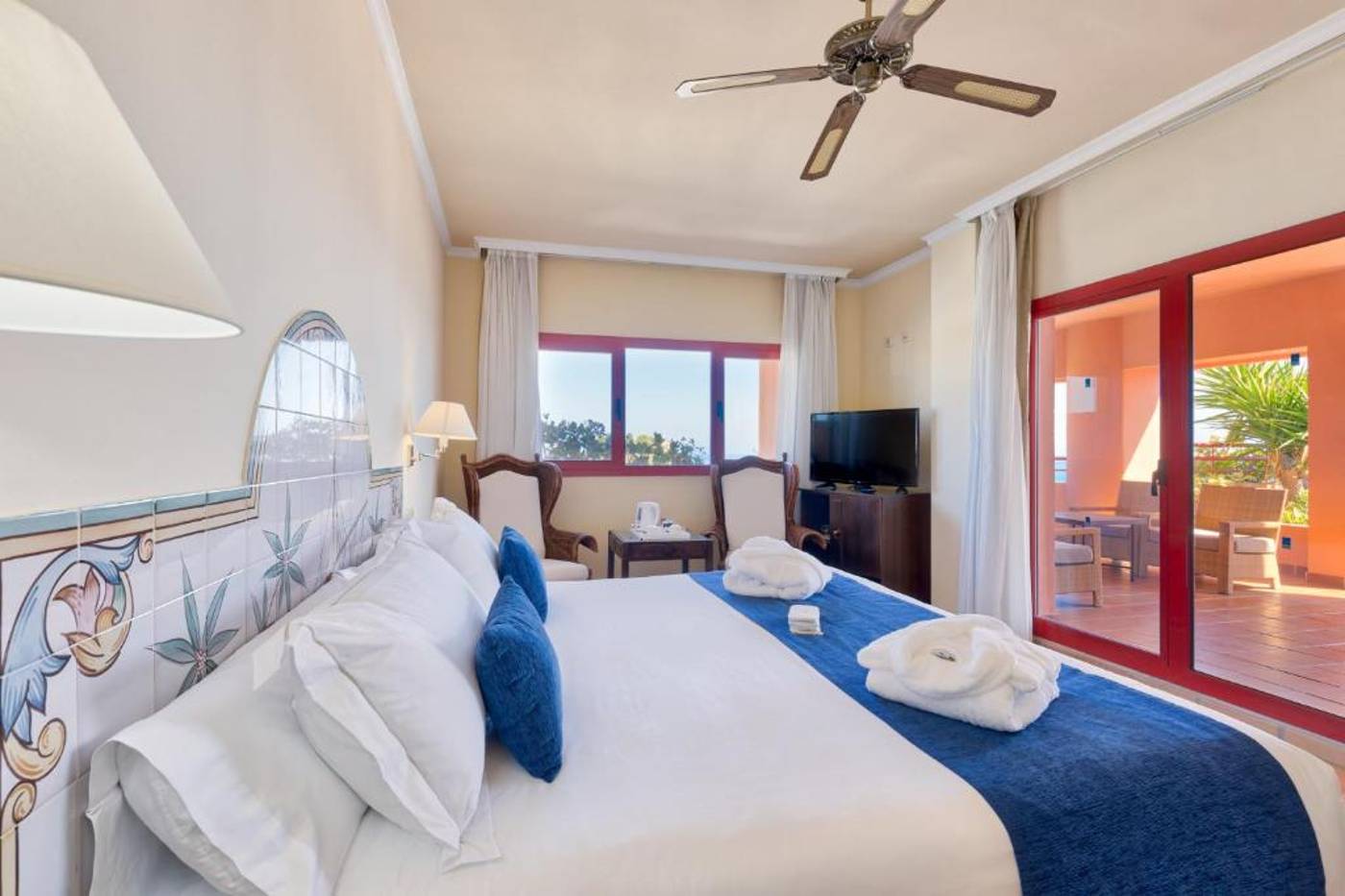 Ibersol-Almunecar-Beach-Spa-Room-21