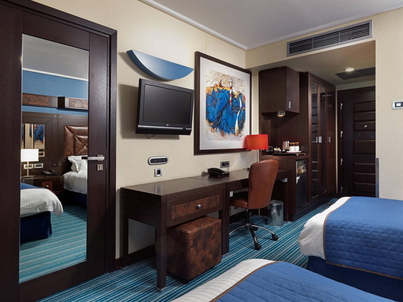 Crowne-Plaza-Athens-Room-11