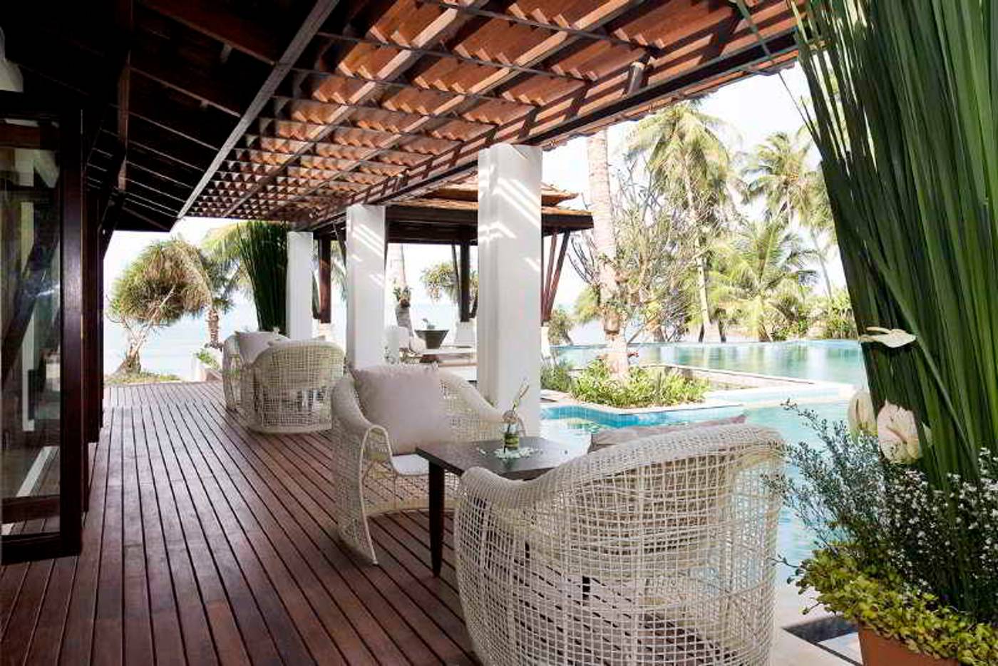 Melati-Beach-Resort-and-Spa-Terrace-19