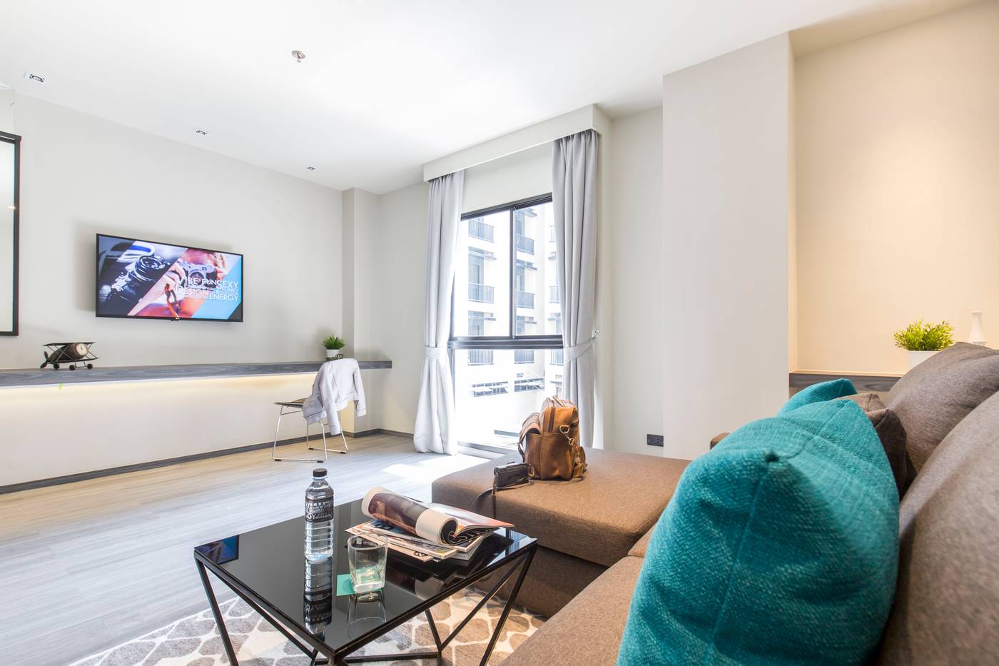 Cross-Vibe-Bangkok-Sukhumvit-Room-43