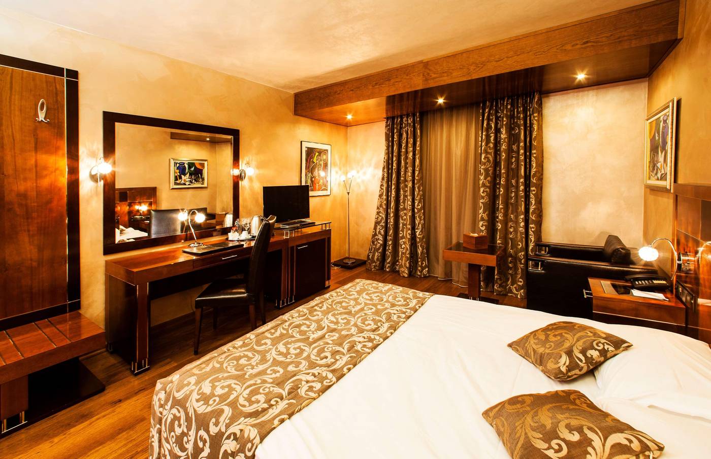 Anel-Bulgaria-SOFIA-Room-10