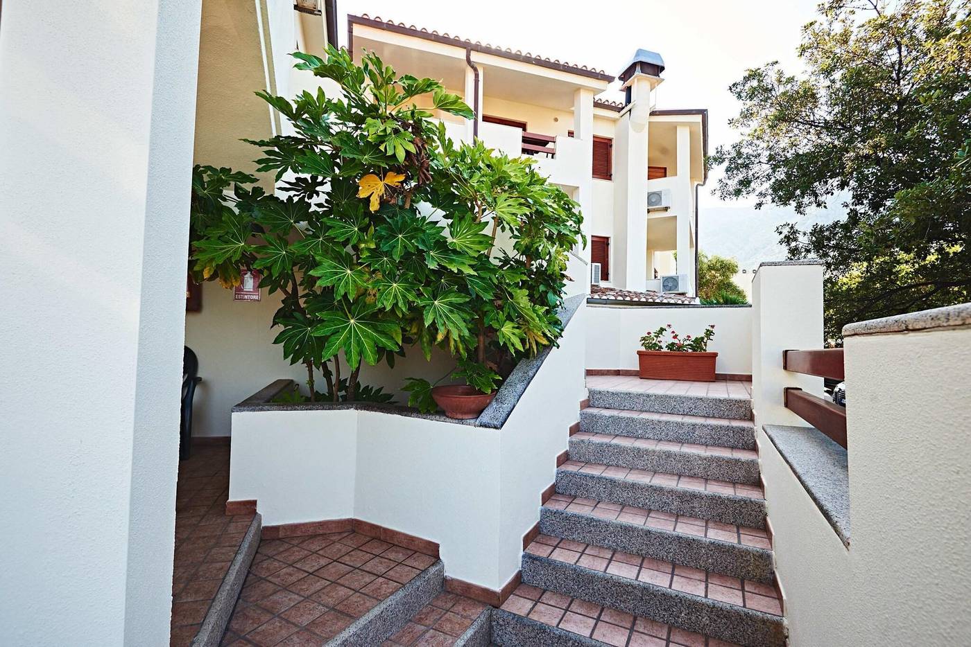 Parco-Blu-Club-Resort-Terrace-11