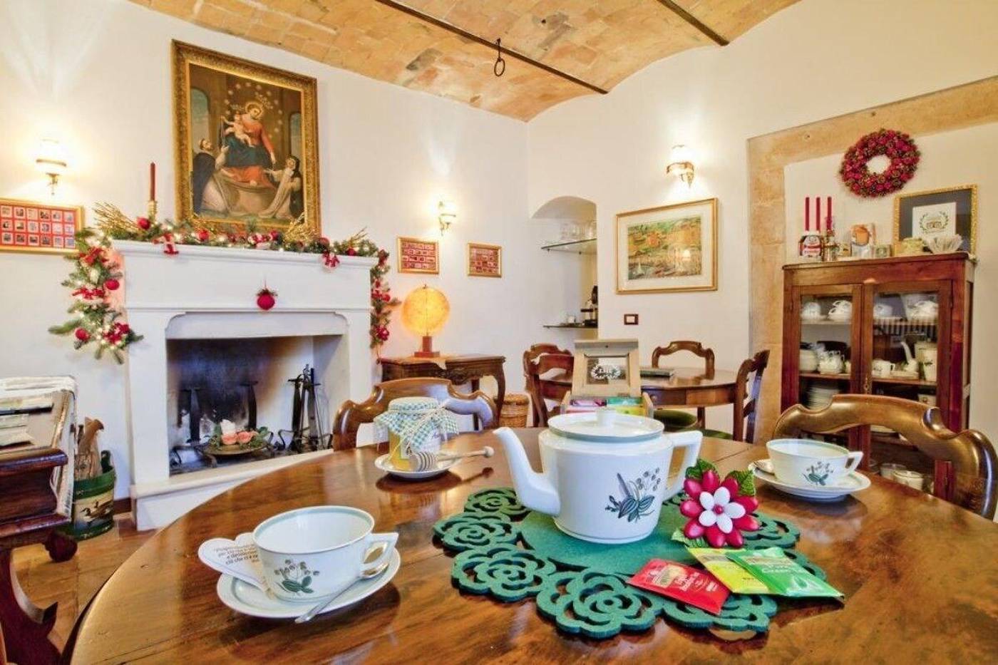 B-B-Il-Marchese-Del-Grillo-Restaurant-38