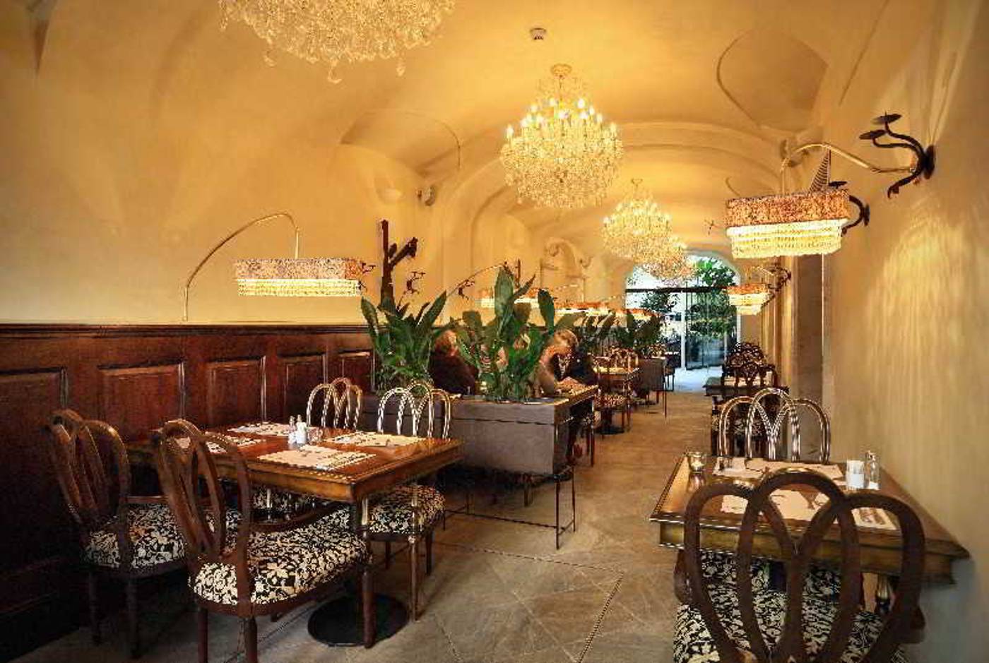 The-Dominican-Restaurant-33