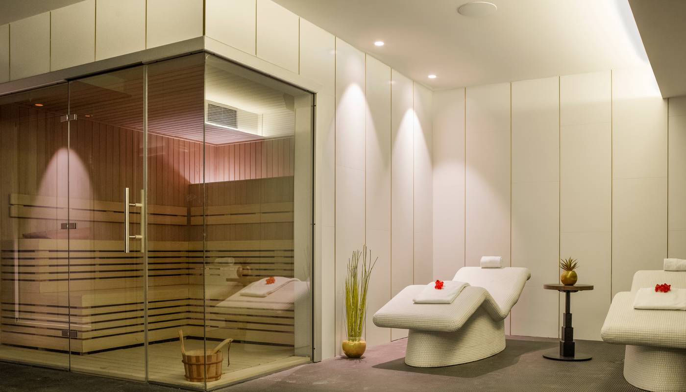 Golden-Costa-Salou---Adults-Only-Sports-and-Entertainment-33