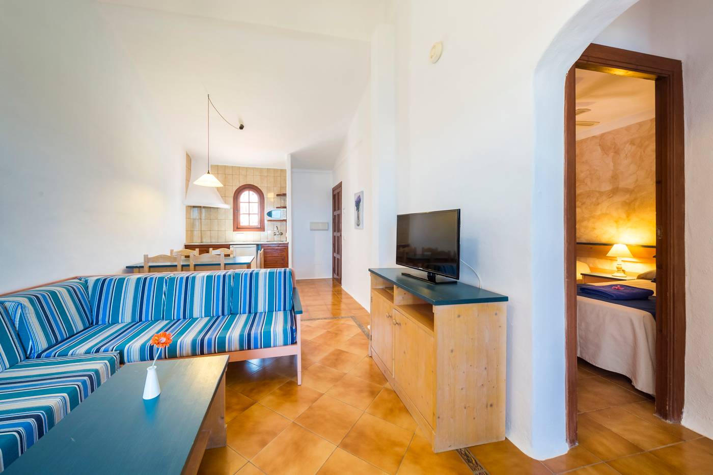 Tramontana-Park-Room-18