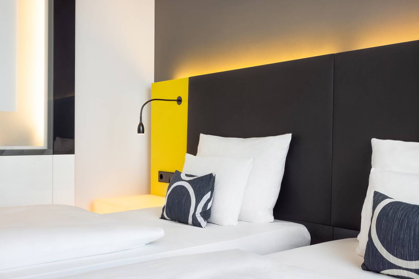 Vienna-House-by-Wyndham-Andel-s-Berlin-Room-42