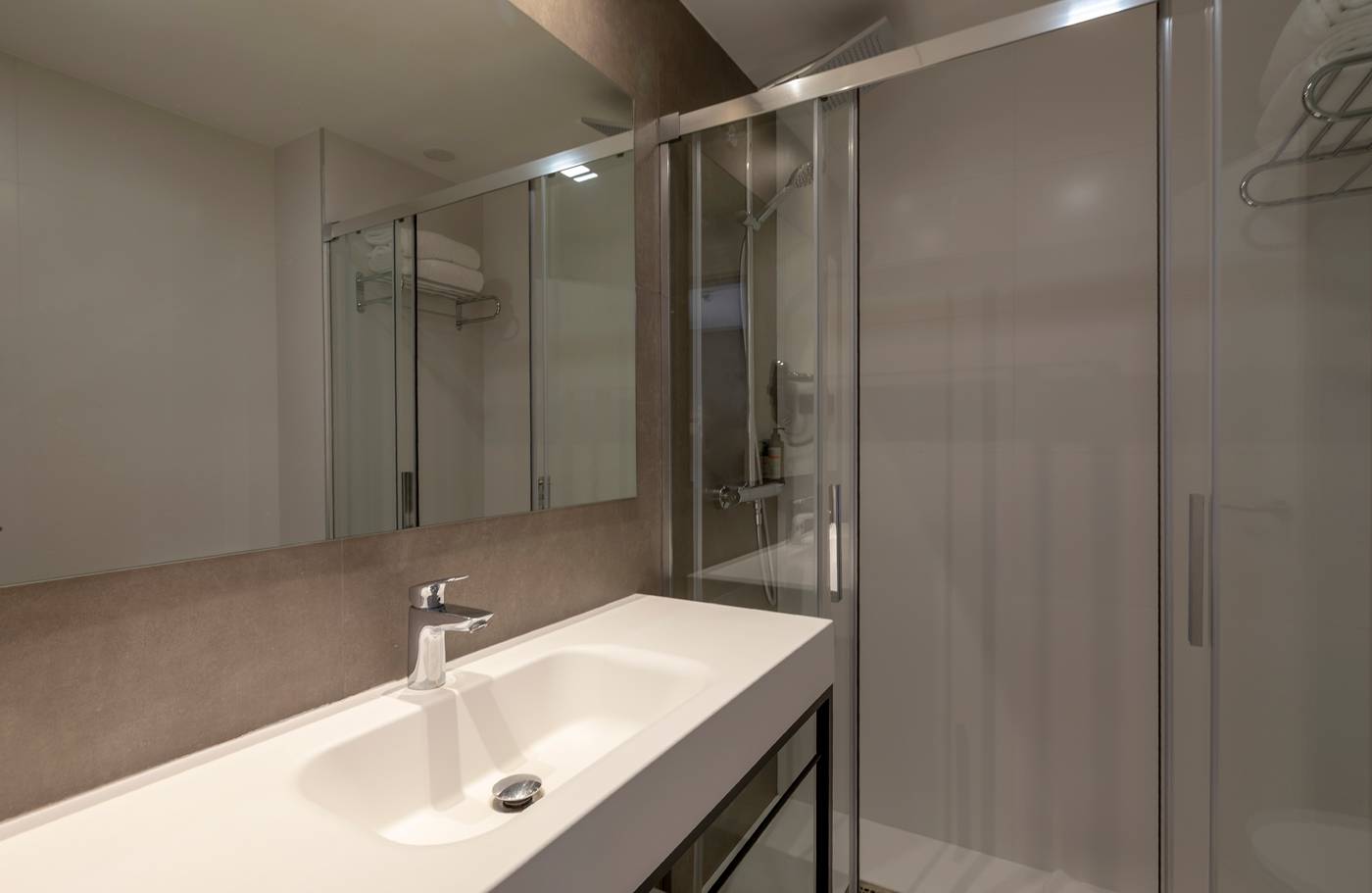 Porcel-Ganivet-Room-34