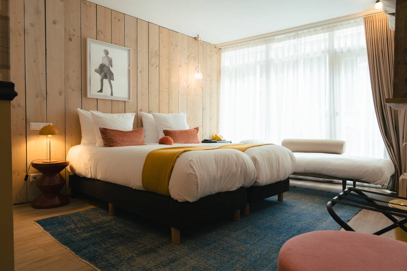 Max-Brown-Hotel-Canal-District--part-of-Sircle-Collection-Room-20