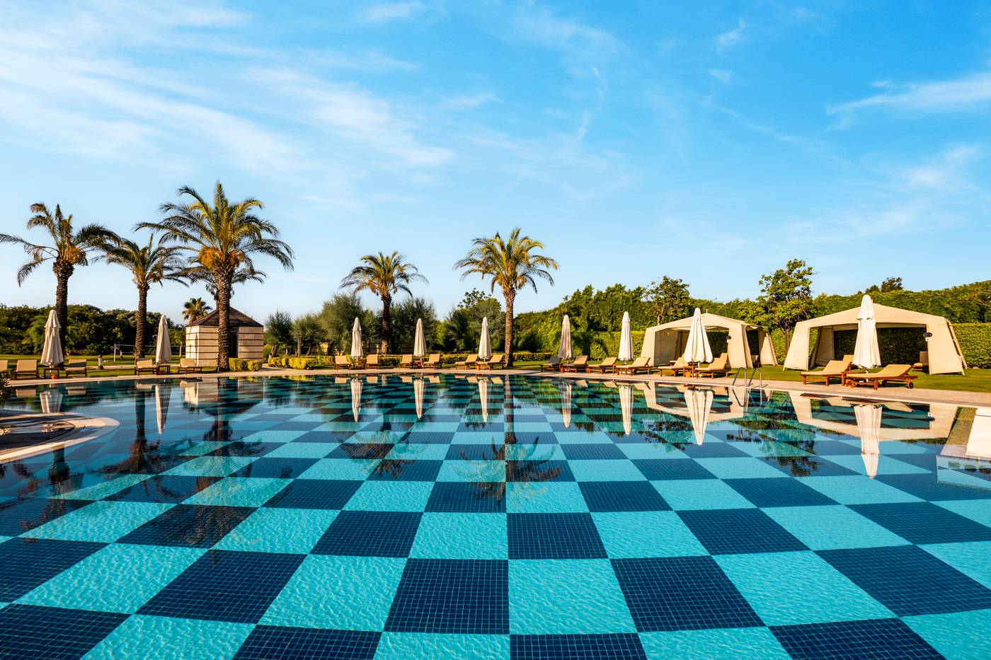 Kempinski-Hotel-The-Dome-Pool-5