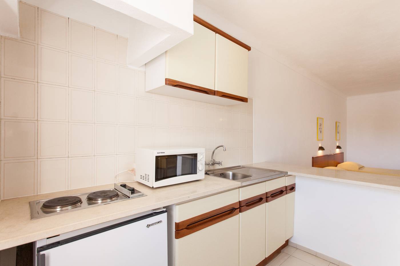 Don-Tenorio-Room-17