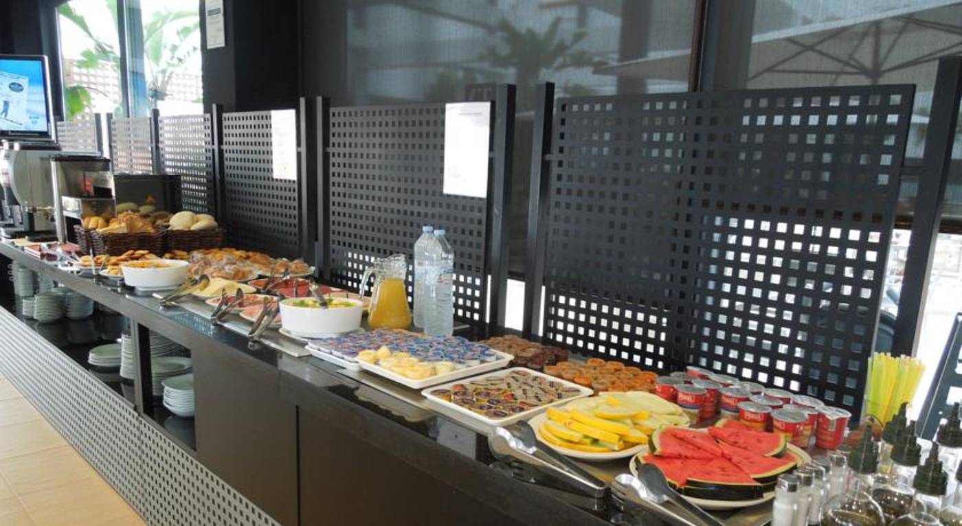 Conilsol-Hotel-y-Aptos-General-view-19