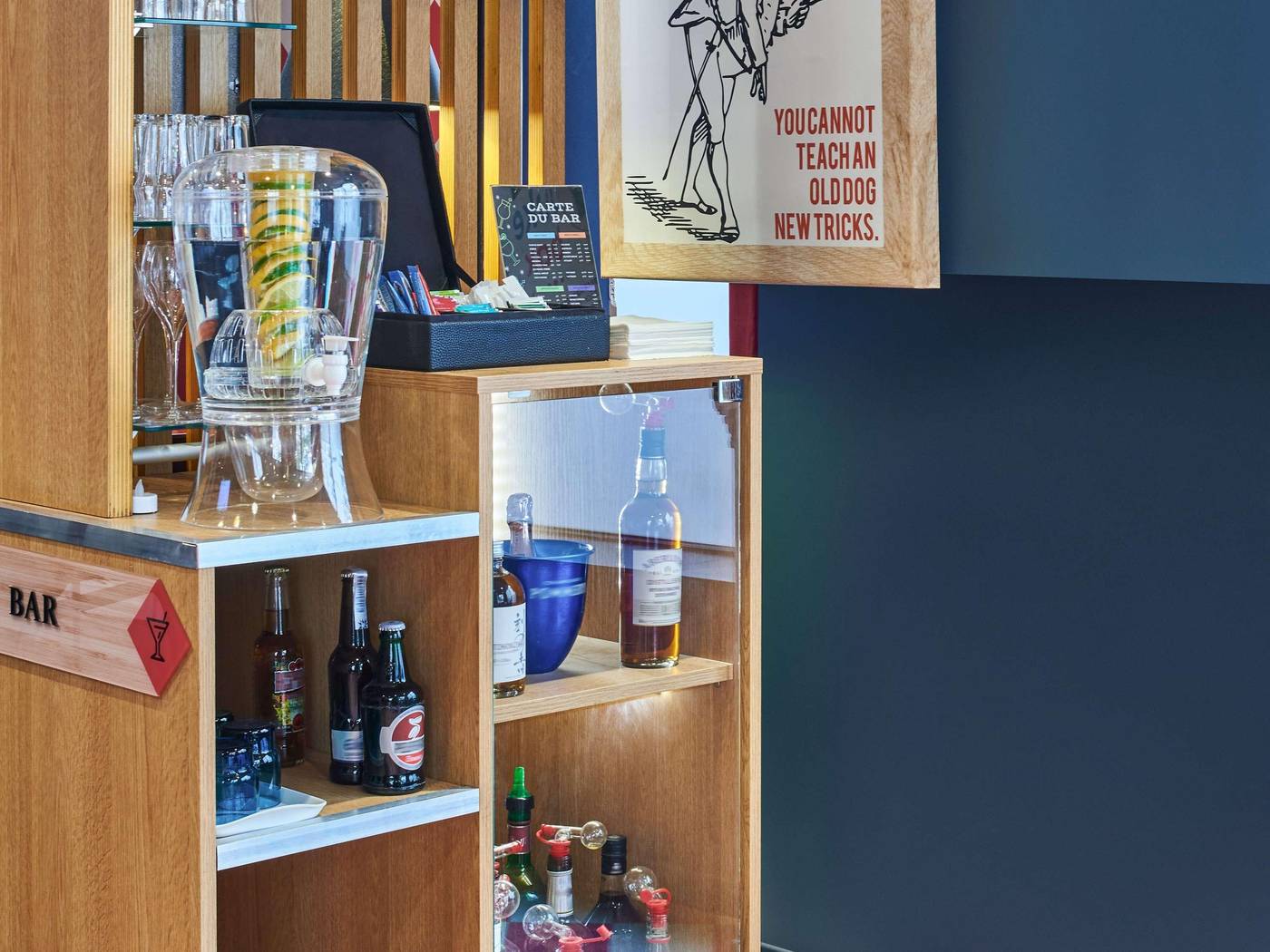 ibis-Styles-Paris-Alesia-Montparnasse-Bar-18