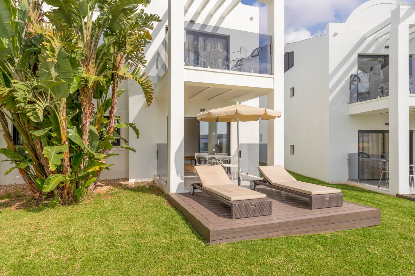 Mar-Hotels-Paradise-Club---Spa-Room-14