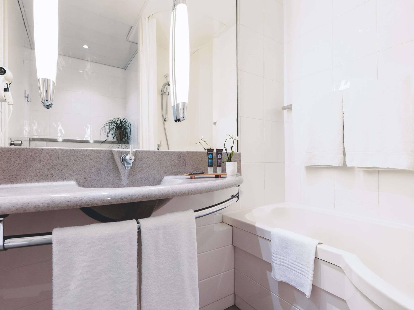 Novotel-Venezia-Mestre-Castellana-Room-45