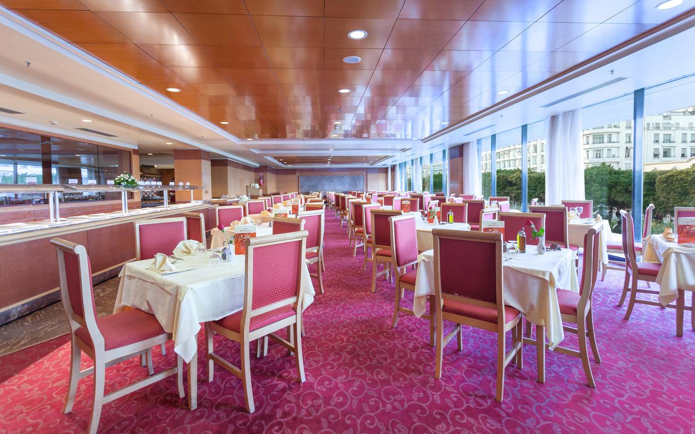 El-Mouradi-Africa-Tunis-Restaurant-8