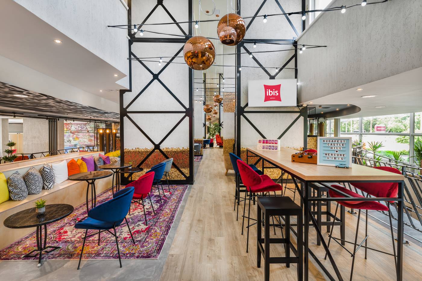 Ibis-Budapest-Castle-Hill-Bar-13