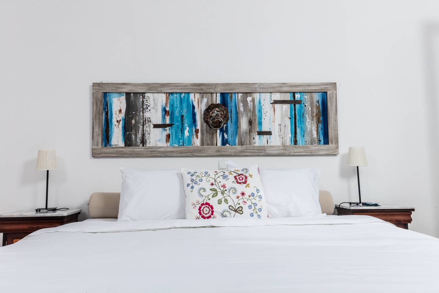 Rhenia-Bungalows-Room-14