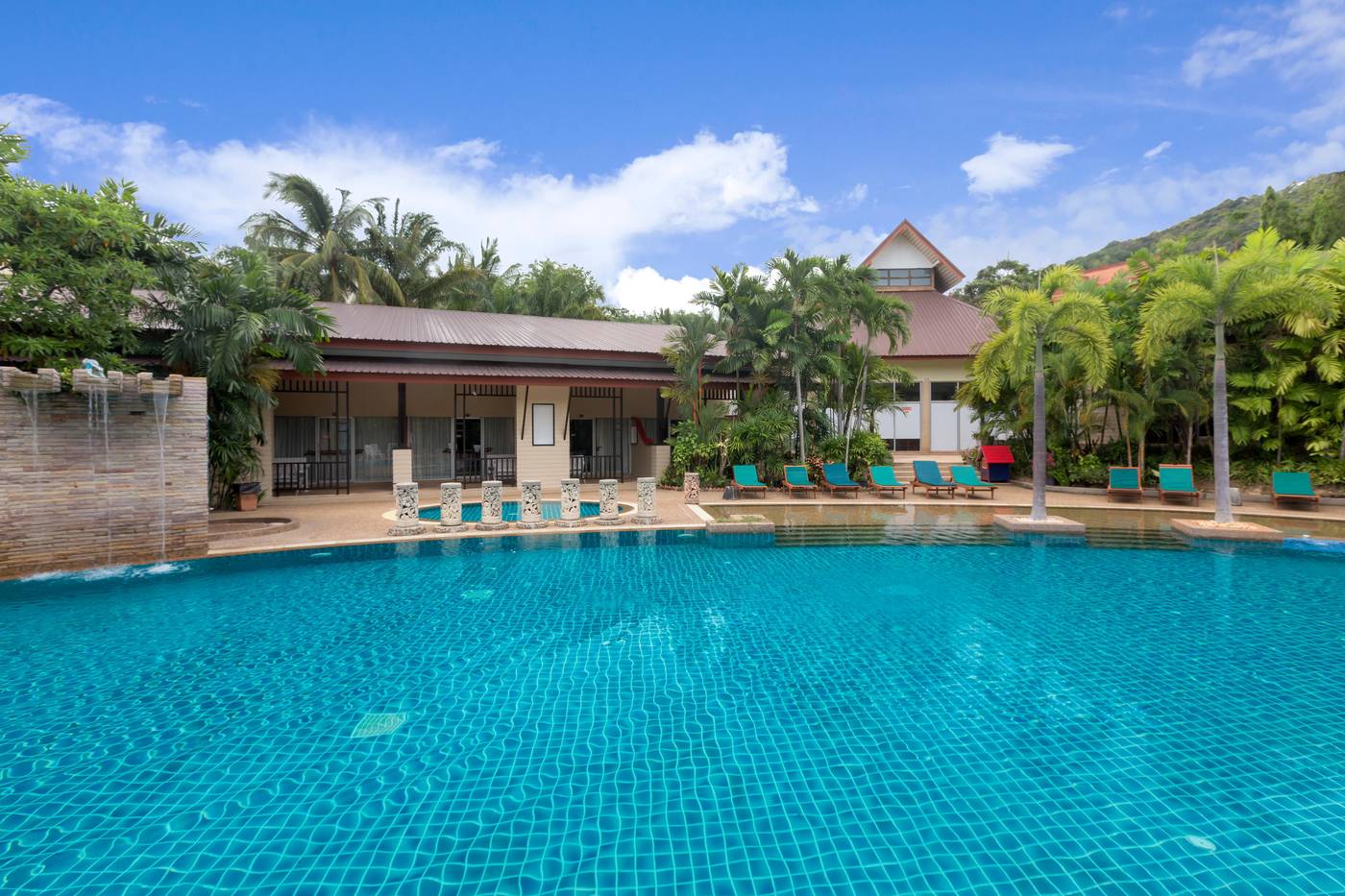 Timber-House-Resort-Pool-3