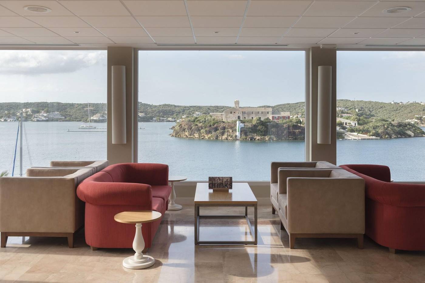 Set-Hotel-Agamenon-Lobby-42