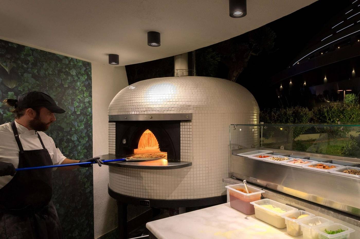 Olympic-Palace-Resort-Hotel---Convention-Center-Restaurant-54