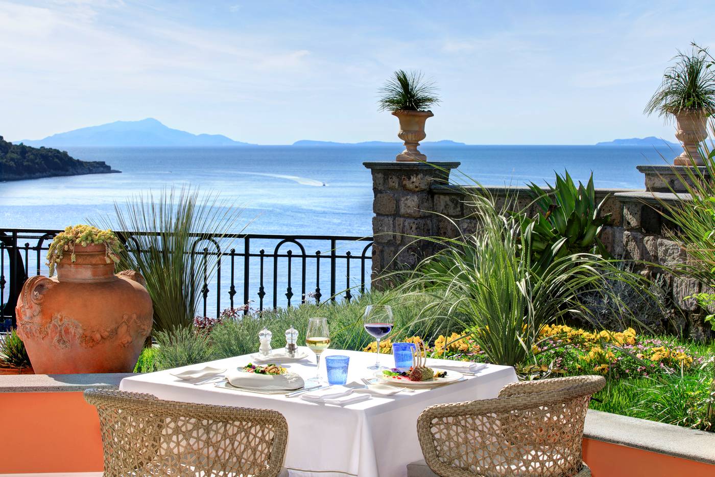 14.10.25 Grand Hotel Royal