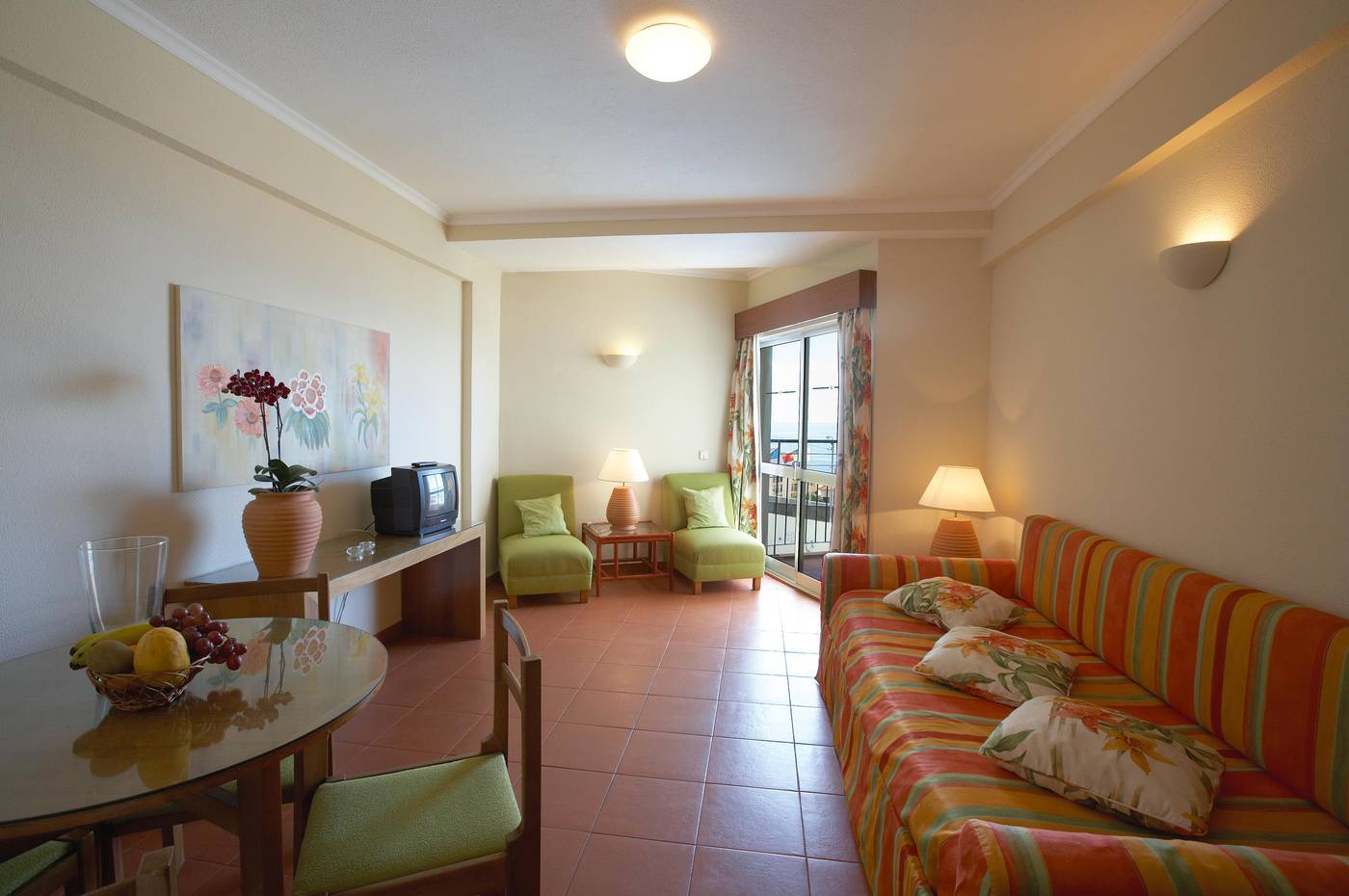 Dorisol-Florasol-Room-36