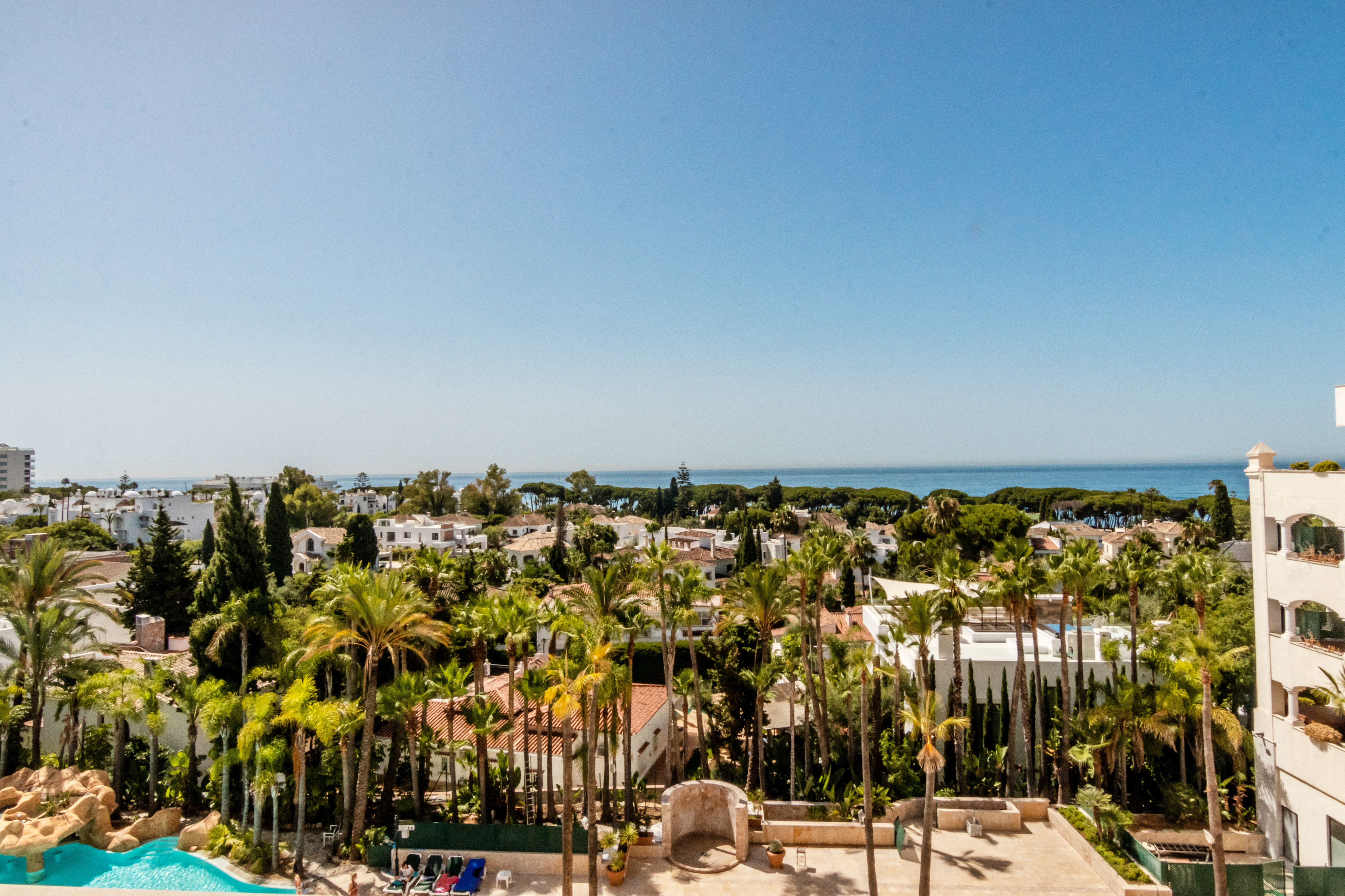 Guadalpin-Suit-Room-57