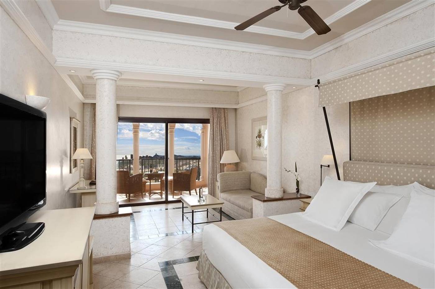 The-Level-At-Melia-Villaitana-Room-42