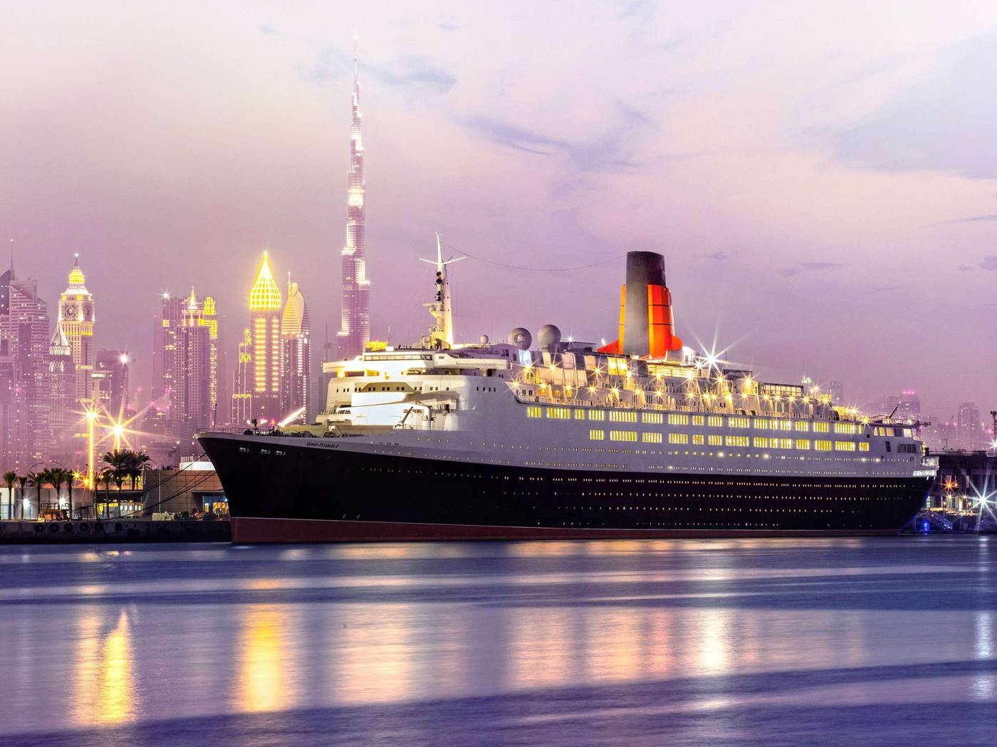 Queen-Elizabeth-2-Hotel-General-view-3