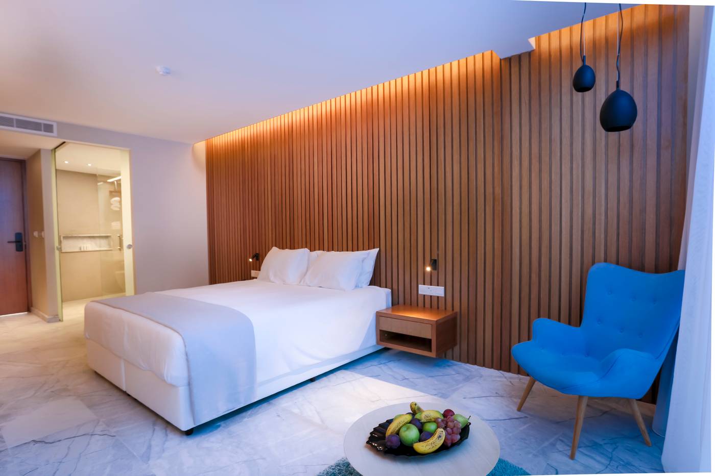 Radisson-Beach-Resort-Larnaca-Room-15