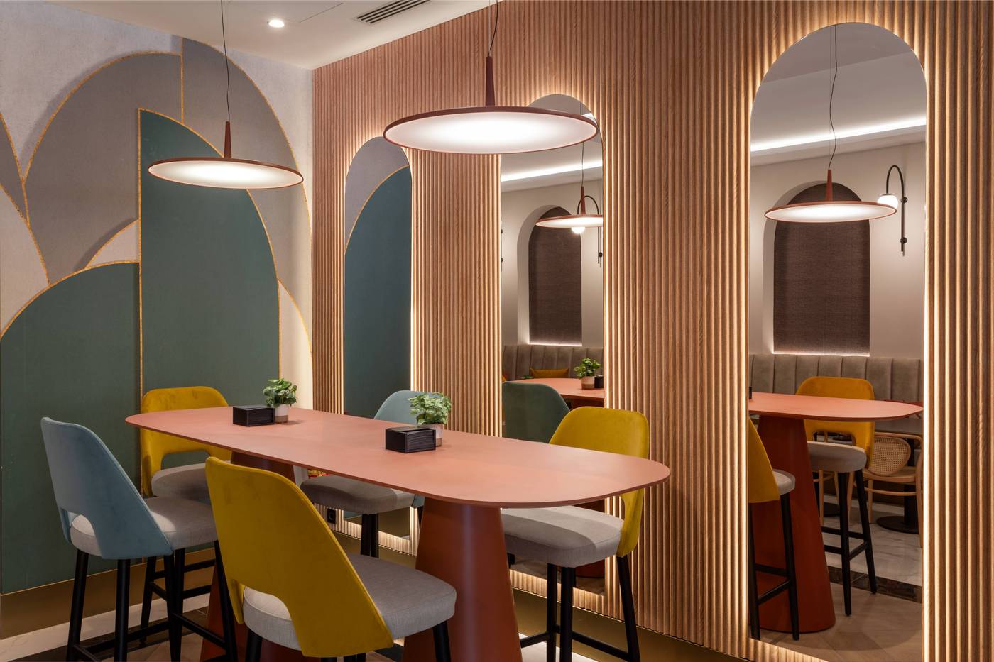 Senator-Gran-V----a-70-Spa-Bar-18