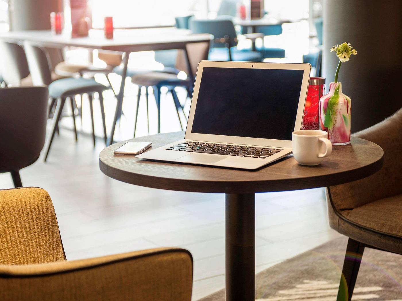 ibis-Amsterdam-Centre-Stopera-Bar-30