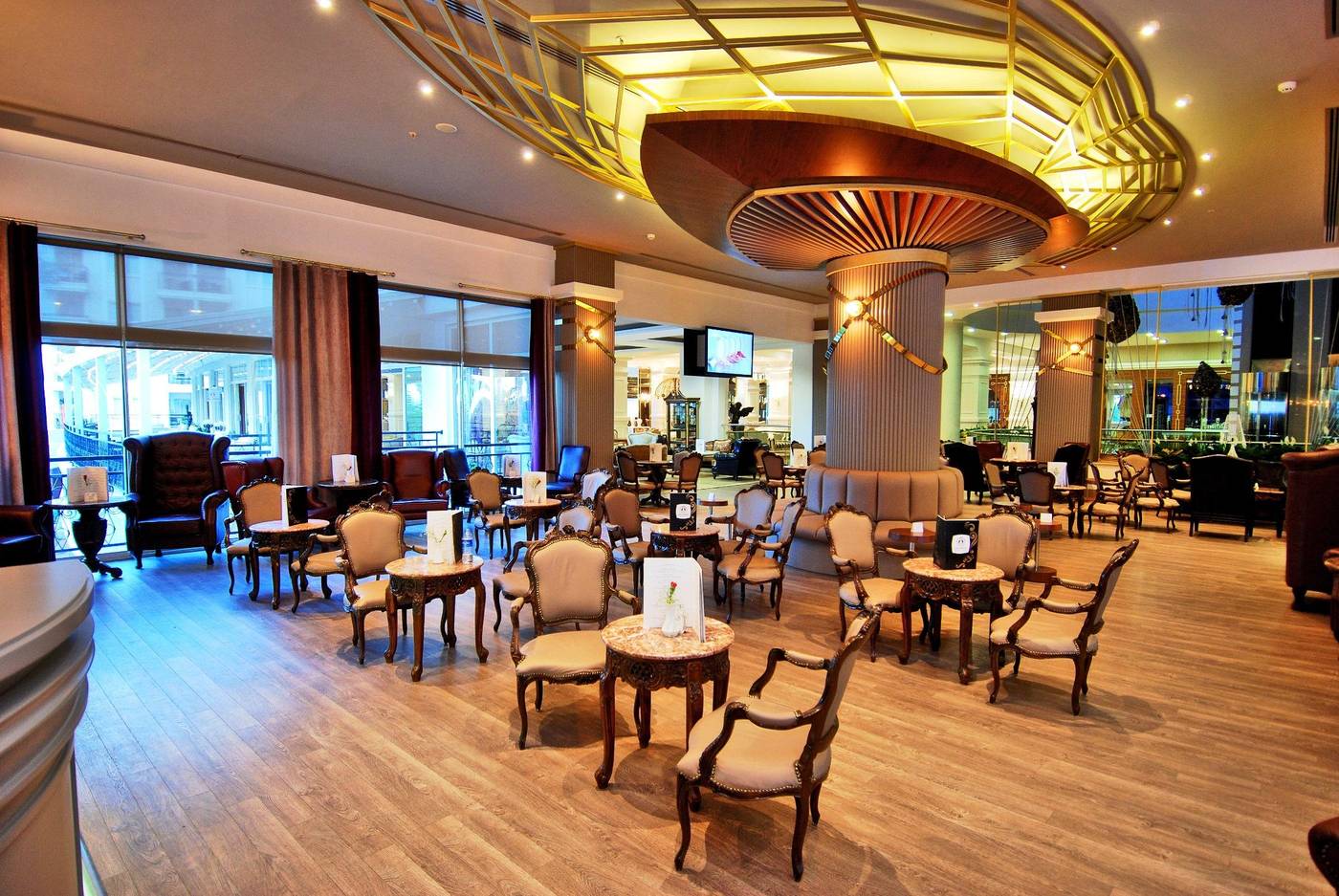 Delphin-Diva-Hotel-Bar-25