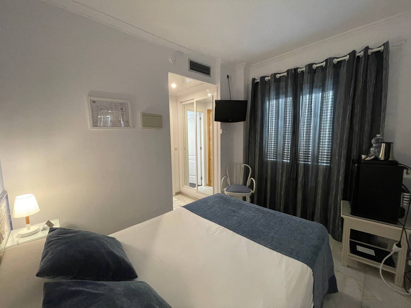 Plaza-Cavana-Room-28