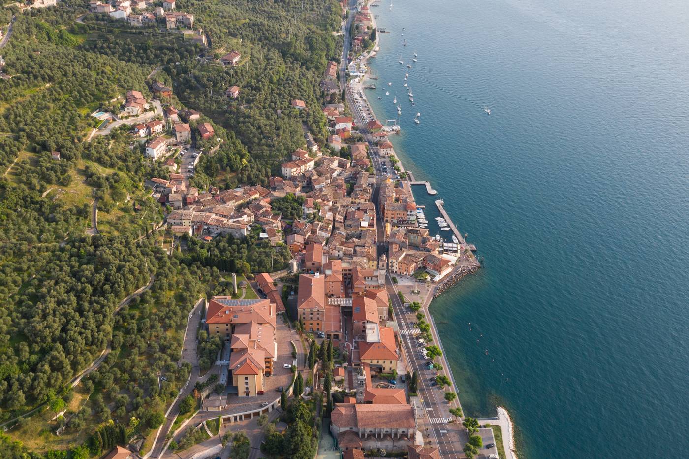 Garda Family House-Italy-CASTELLETTO DI BRENZONE-General view-8