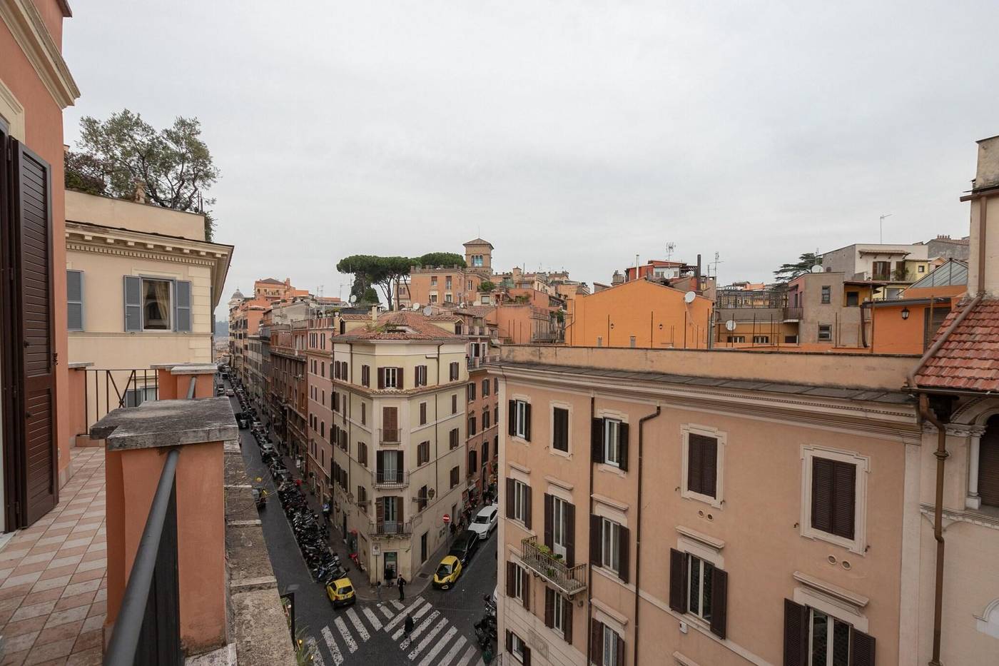 Golden-Rooms-General-view-19