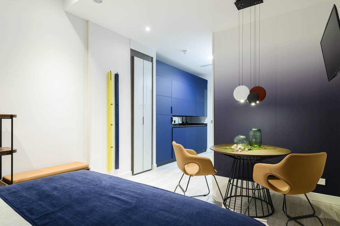 Smartrental-Collection-Gran-Via-Centric-II-Room-38