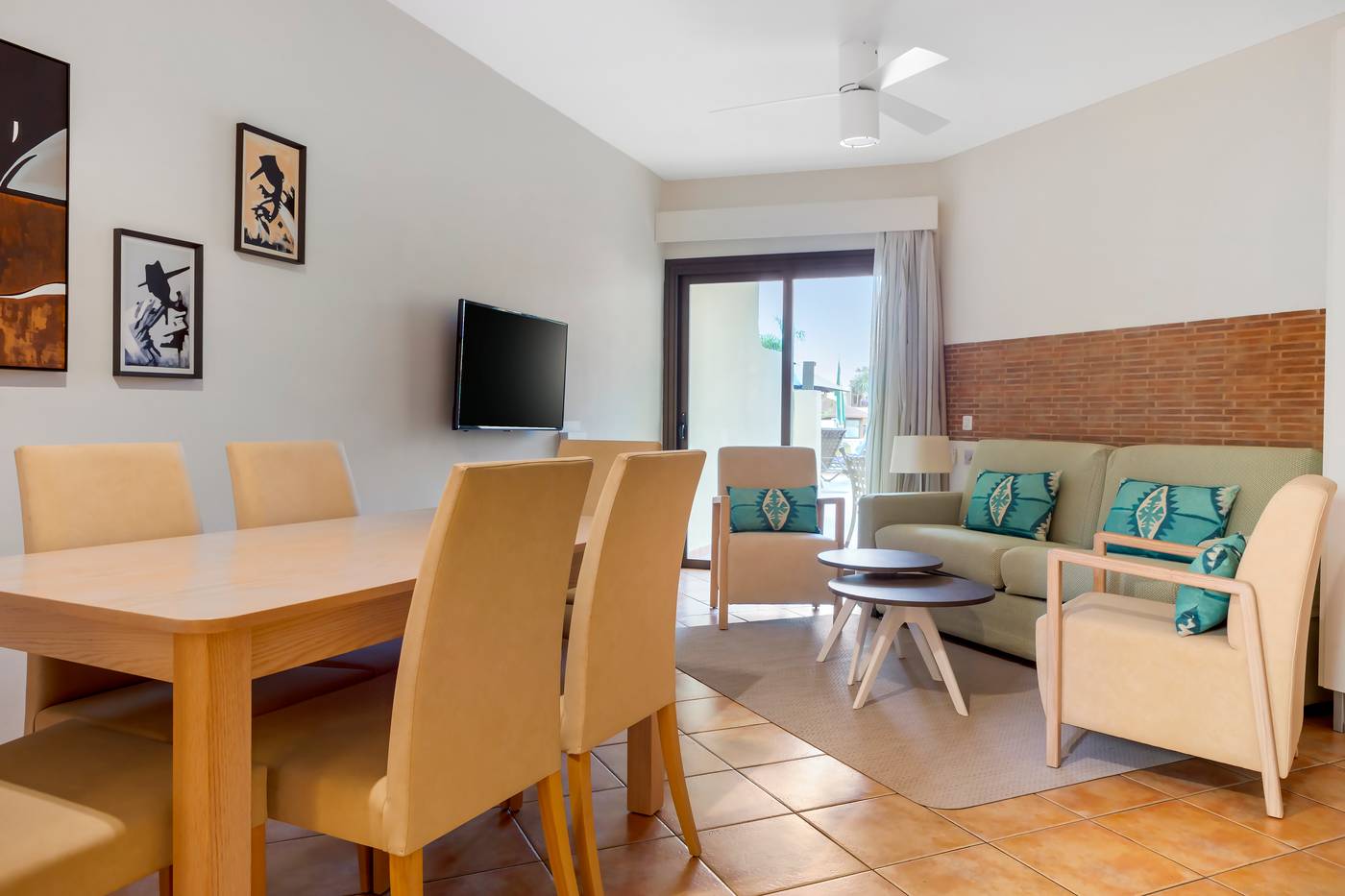 Royal-Sunset-Beach-Club-Room-17