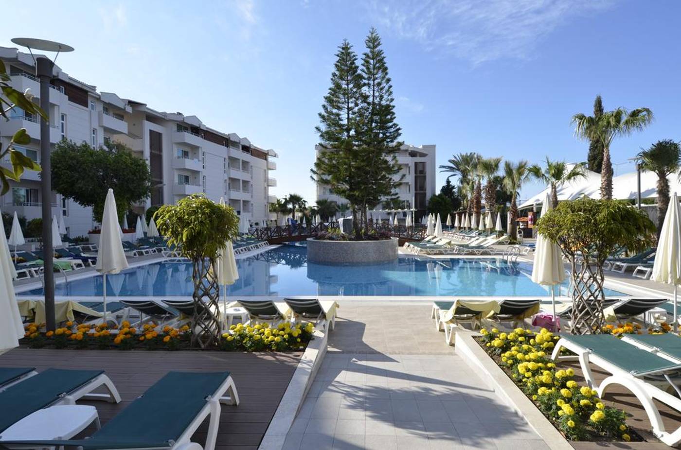 Side Resort Hotel