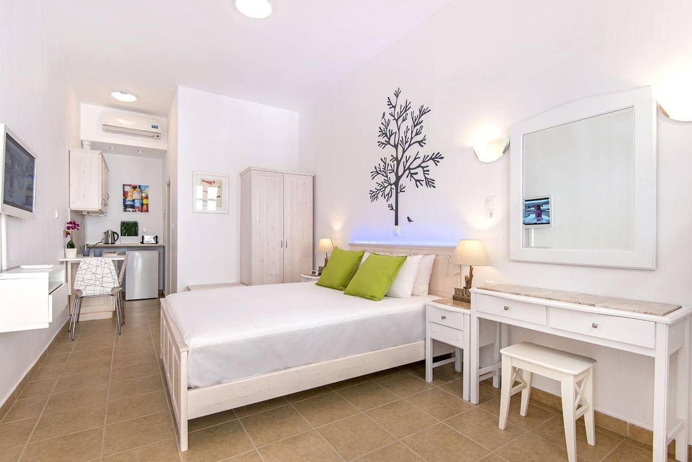 Lindos-Harmony-Suites-Room-13