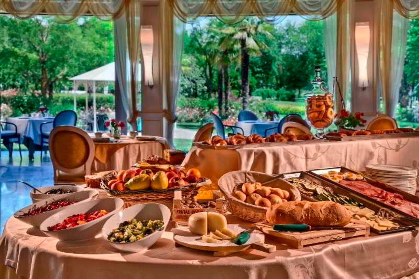 Park-Hotel-Junior-Restaurant-25