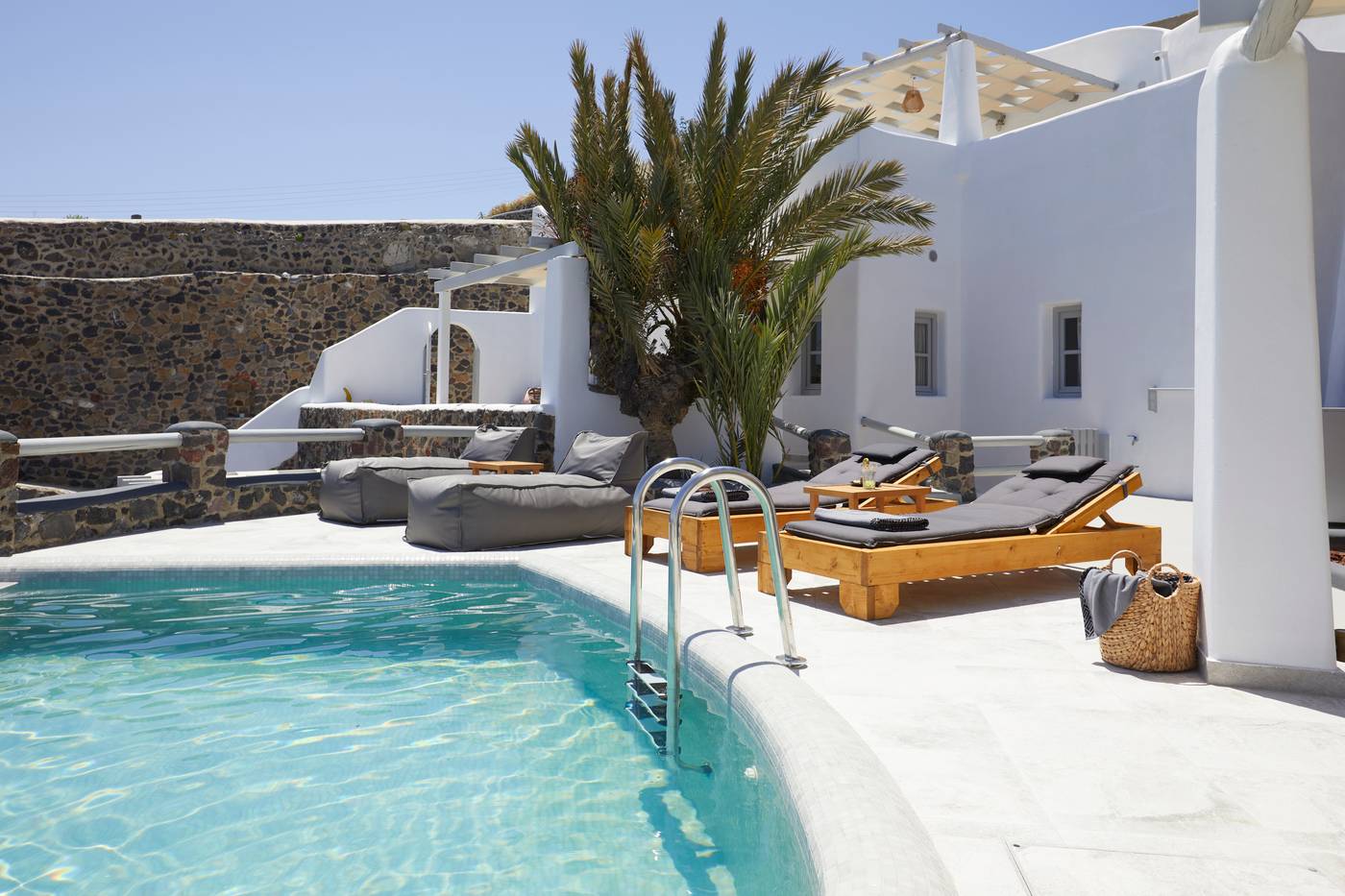 El-Verano-Collection-Santorini-Room-6