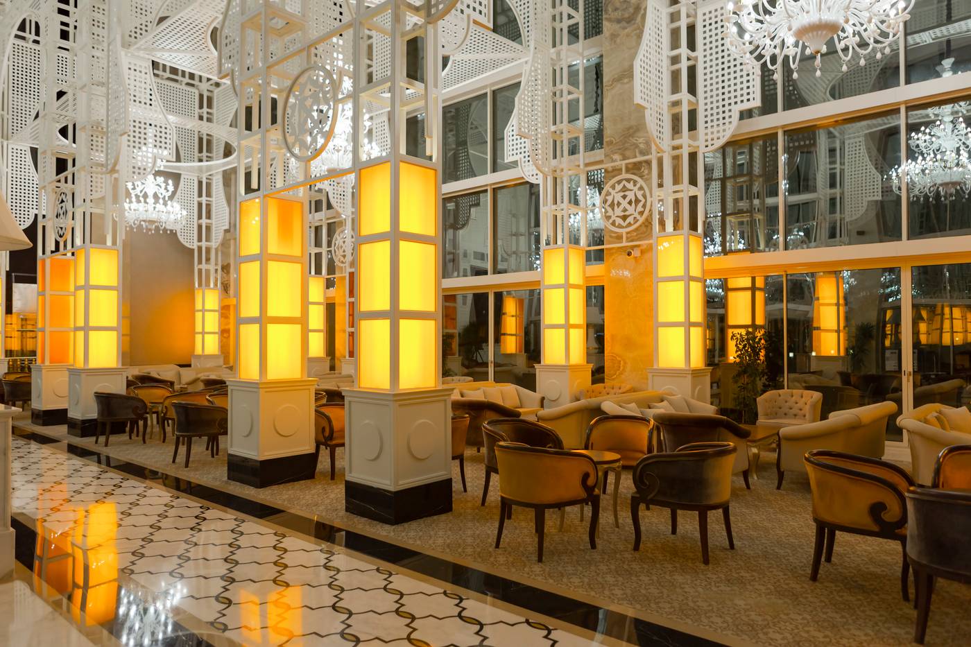 Well-Palace-Side-Lobby-46