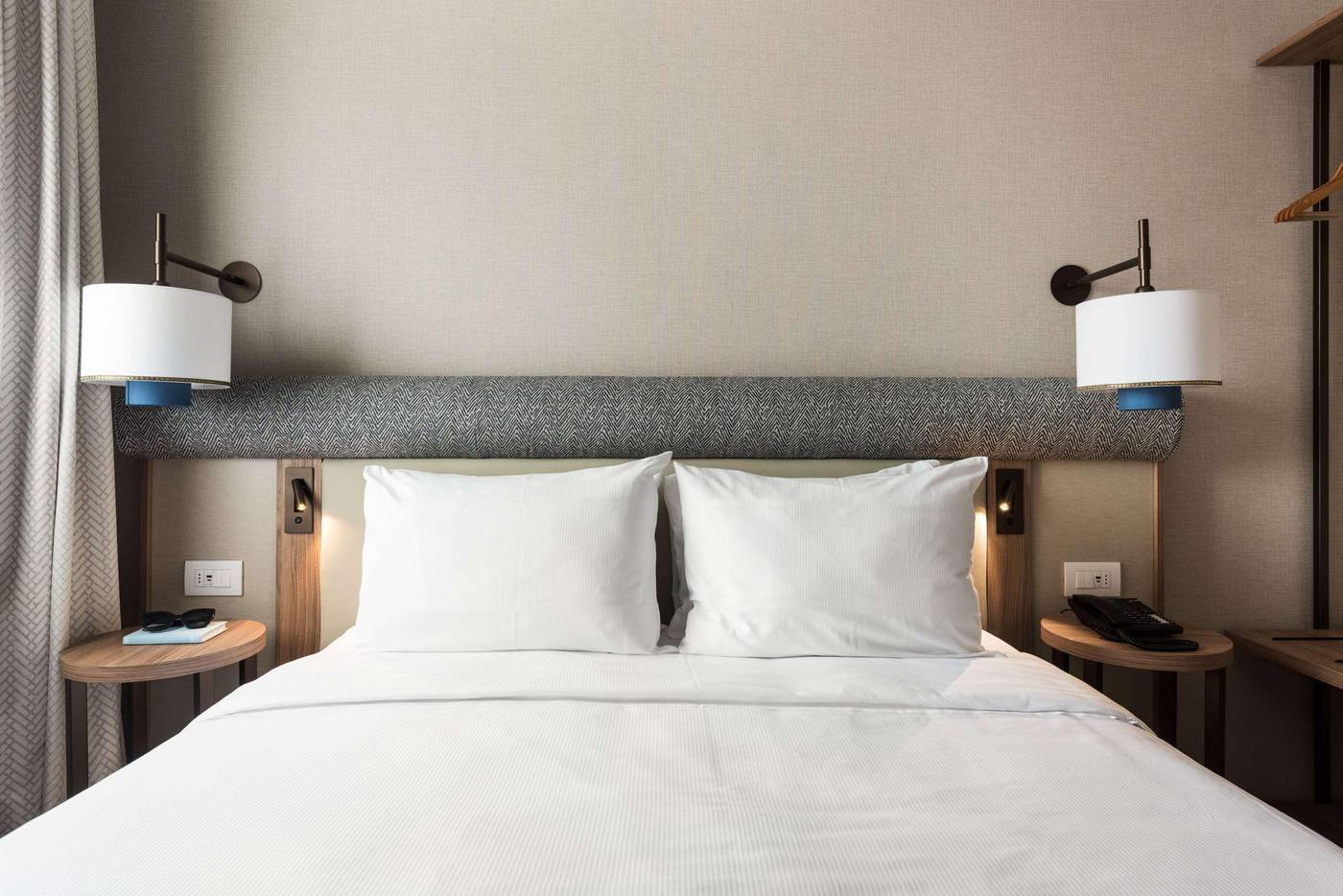 Hotel-Ambasciatori-Venice-Mestre---Tapestry-Collection-Room-18