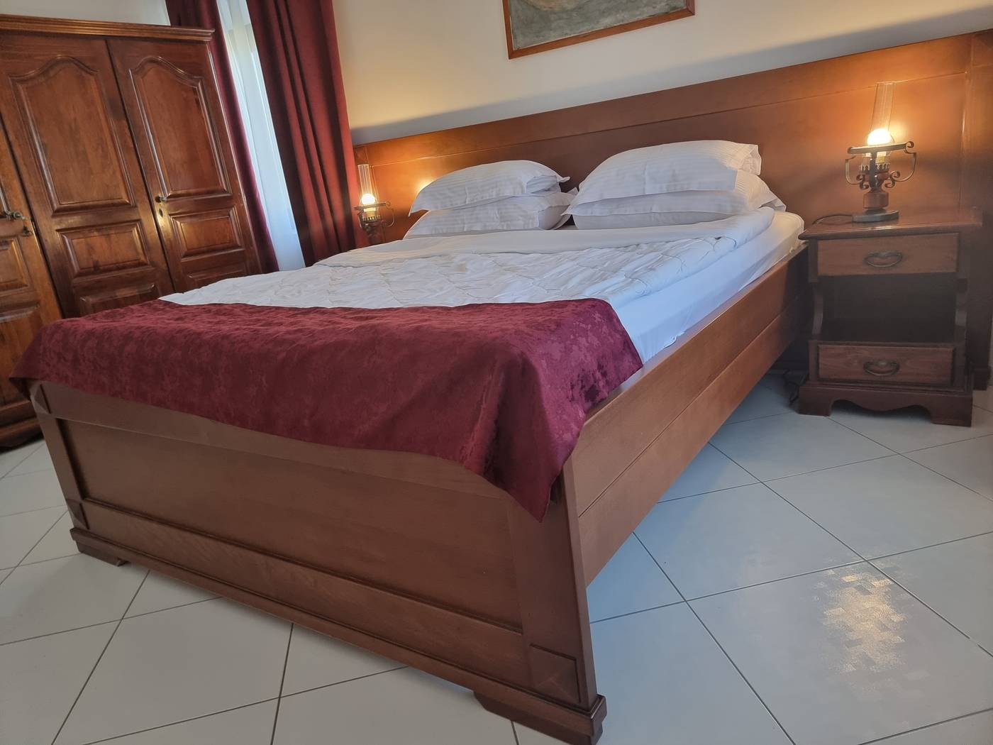 Hotel-Palata-Venezia-Room-39