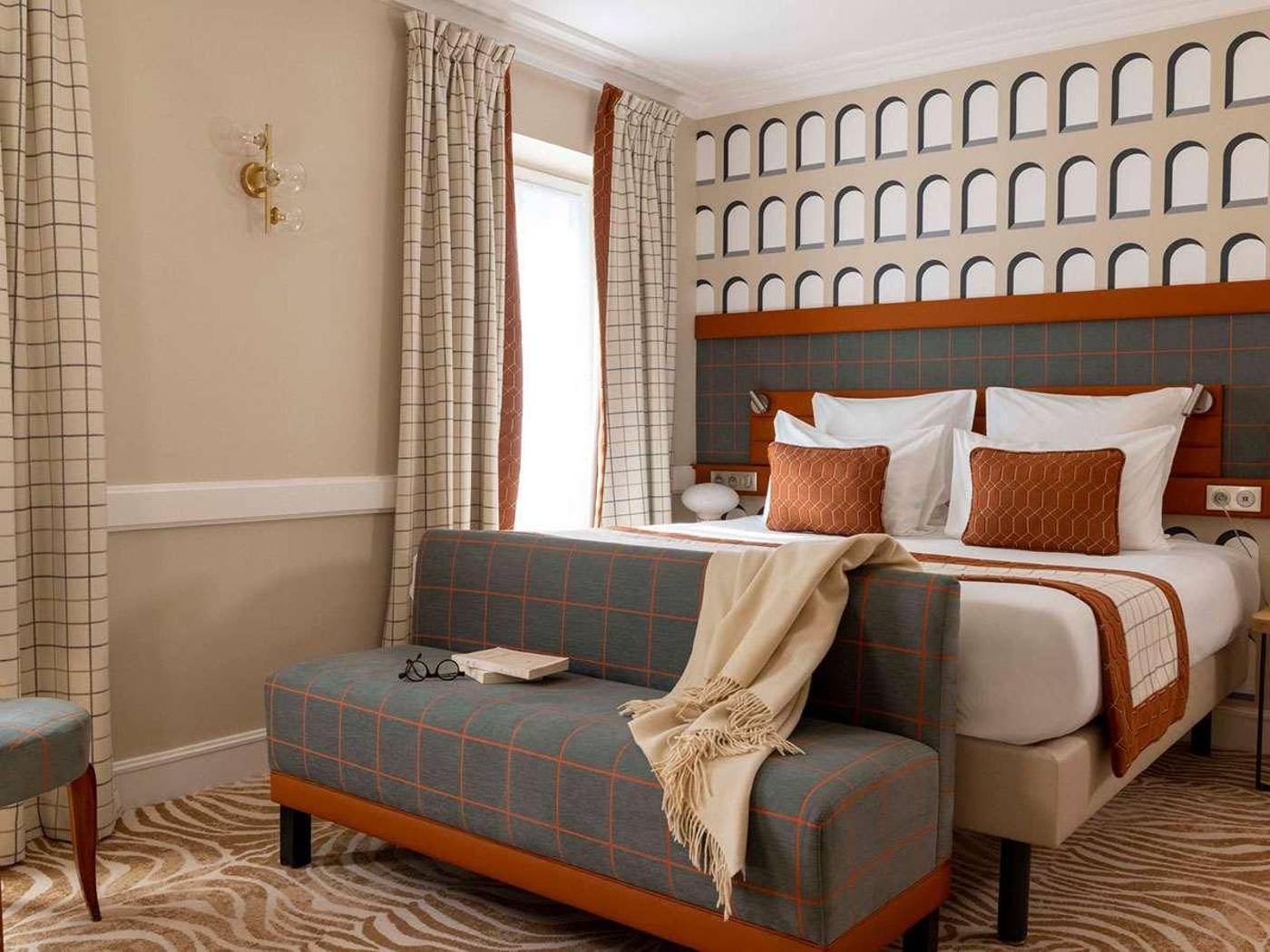 Hotel-Sleeping-Belle-Room-31