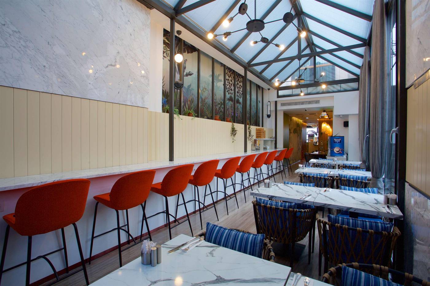 Dosso-Dossi-Hotels-Yenikapi-Bar-42