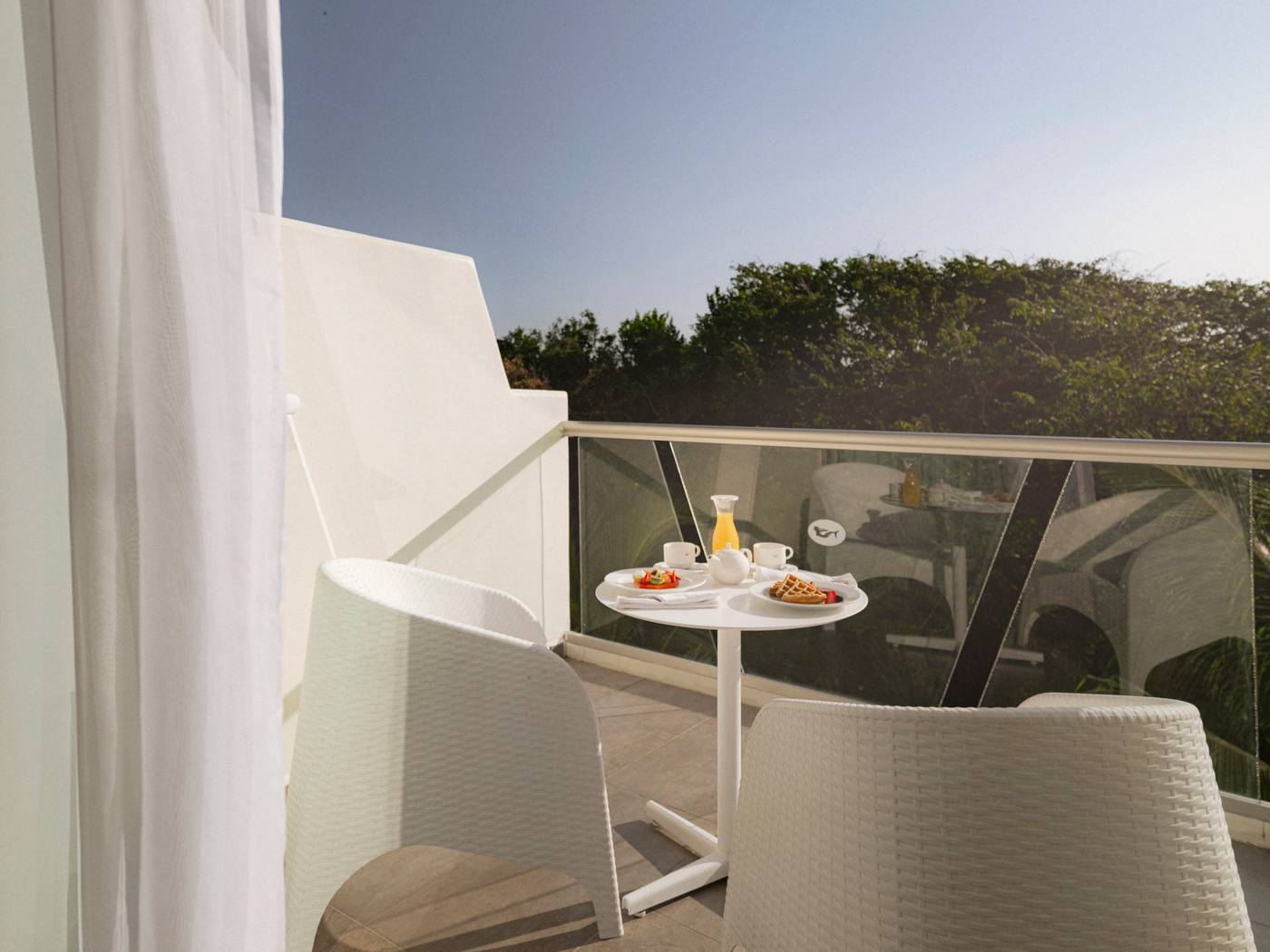 Grand-Sirenis-Riviera-Maya-Resort---Spa-Room-106